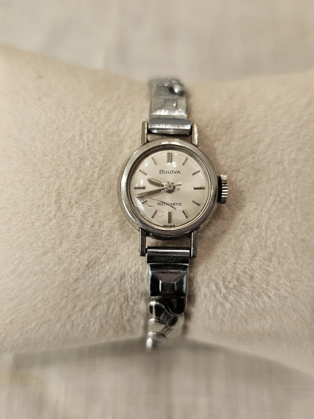 Vintage 60's Bulova Women's Manual Watch - Silver Tone 3 Hand Strech Band- Works